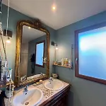 Exceptional House With A Pool * Jarrie